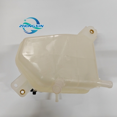 2019- BYD QIN TANG HA-1311010-D1 Serbatoio del serbatoio del radiatore per auto elettrica da sostituire