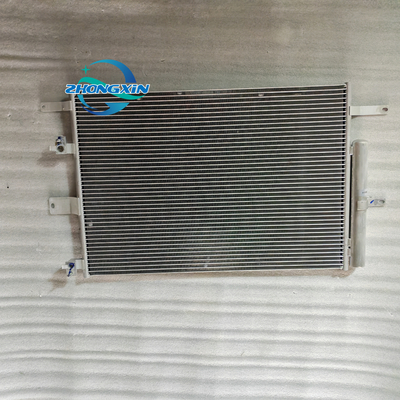 Condensatore di aria condizionata per autoveicoli per condensatori Chery J60-8105010 A13-8105010